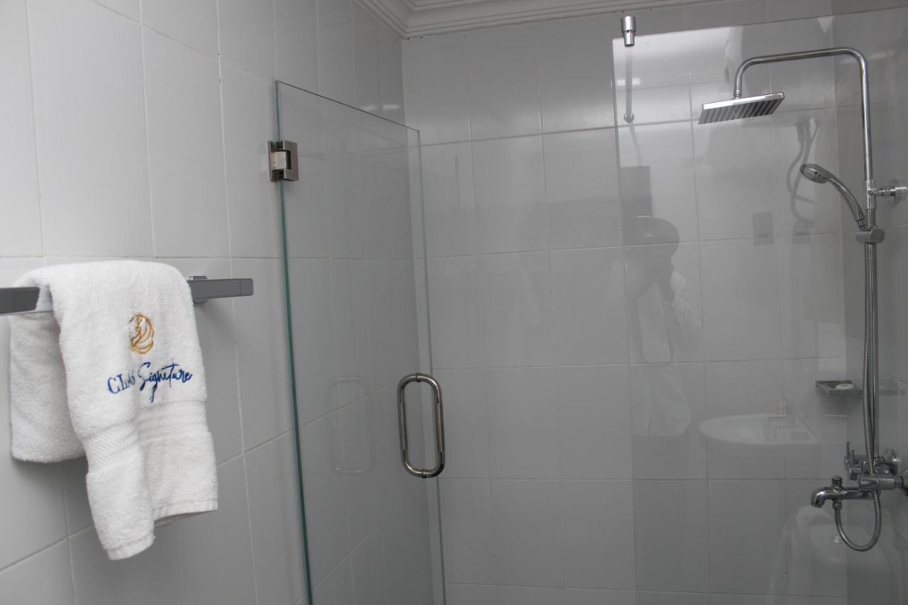 Class Suites Ikeja Bagian luar foto