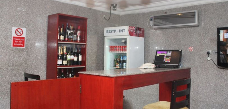 Class Suites Ikeja Bagian luar foto