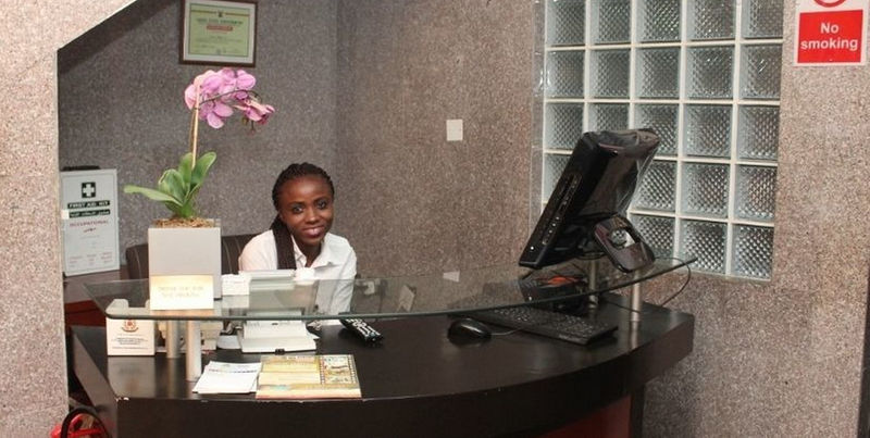 Class Suites Ikeja Bagian luar foto