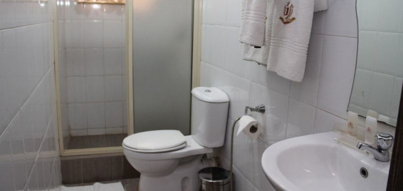 Class Suites Ikeja Bagian luar foto
